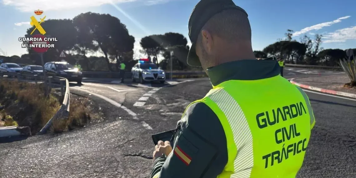 Fallece un motorista en un accidente de tráfico en la A-7 por Vélez-Málaga