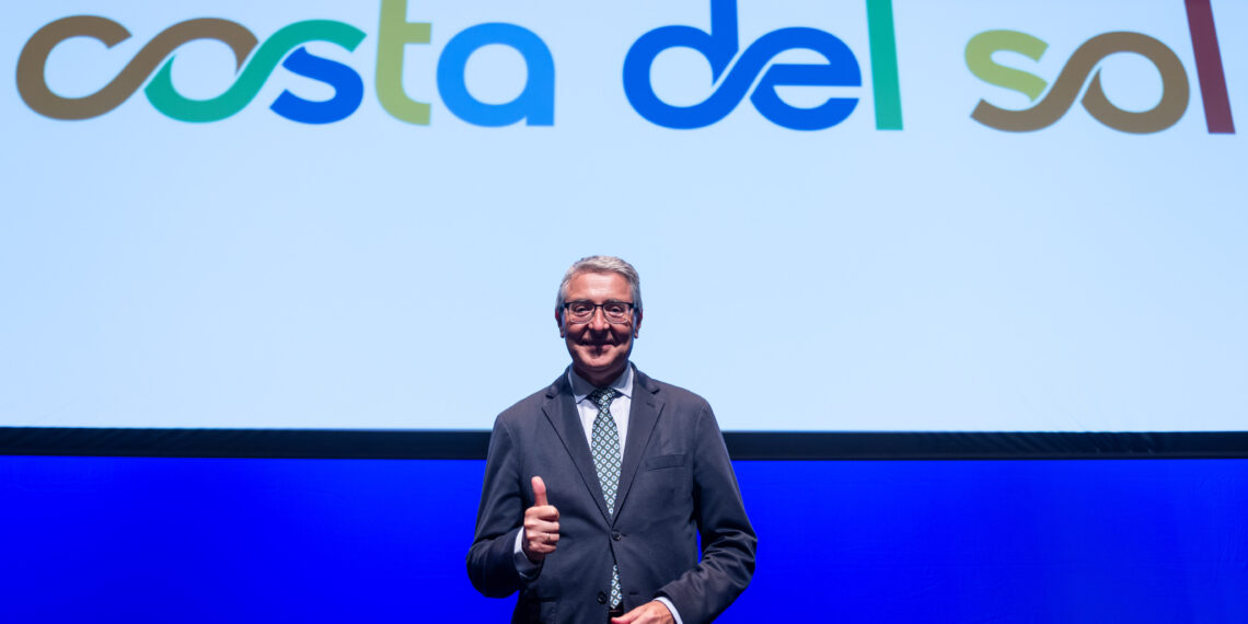 Turismo Costa del Sol celebra 50 años de promoción con una nueva imagen innovadora y llena de color