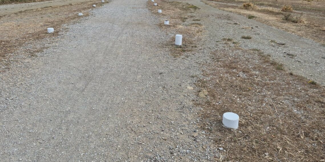 El Ayuntamiento de Manilva denuncia el robo de más de 100 luces LED nuevas en la Senda Litoral: «Un grave perjuicio para el municipio»