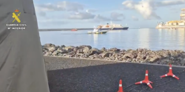 Comienza el desembarco de los primeros pasajeros del MV Hondius en Tenerife