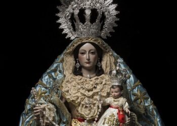Denuncian el robo de joyas de la Virgen del Rosario, patrona de la barriada de El Palo de la capital