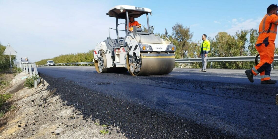 La Junta destina 17,5 millones en la renovación del firme de las carreteras de la provincia de Málaga