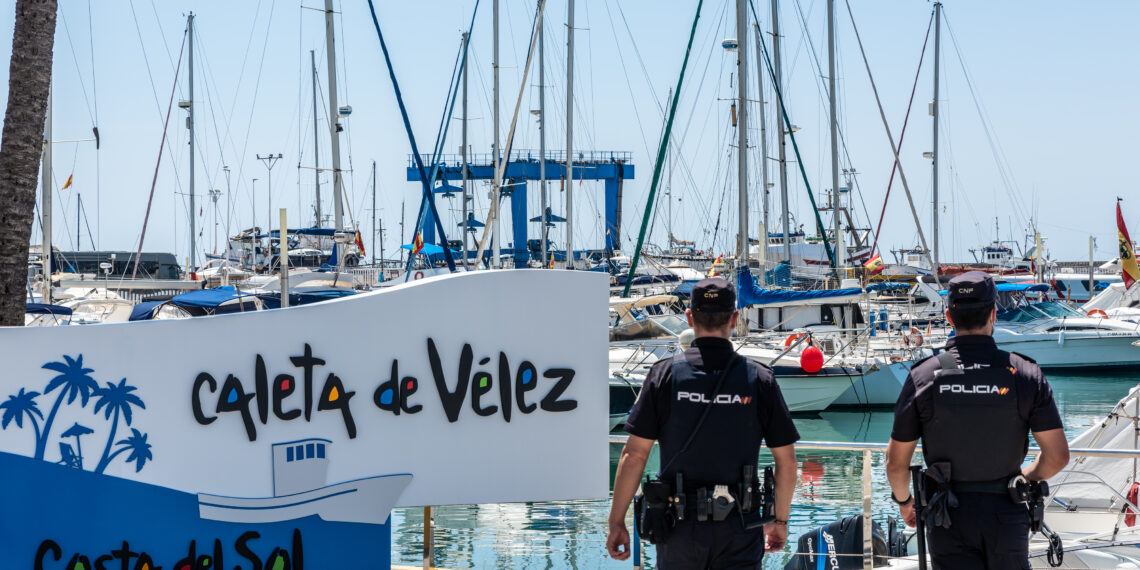 Detenida una septuagenaria dedicada a la venta de drogas en Vélez-Málaga