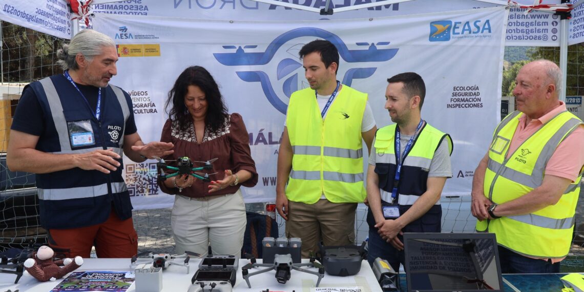 El campo de fútbol de Osunillas acogerá un encuentro de amantes del aeromodelismo y drones el próximo 7 de junio