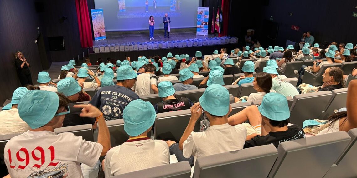 Unos 300 alumnos asisten a la I Edición de los premios para colegios públicos ‘Creciendo Soludable’