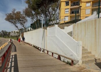 Finalizan las obras de reparación y  estabilización de un tramo de corredor litoral en Playa Bella