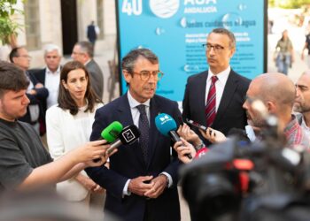 Málaga se suma al viaje del agua: se inaugura la gran exposición itinerante de ASA Andalucía por su 40º aniversario
