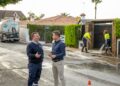 Marbella refuerza el servicio de baldeo en todo el término municipal con más de 200 equipos semanales