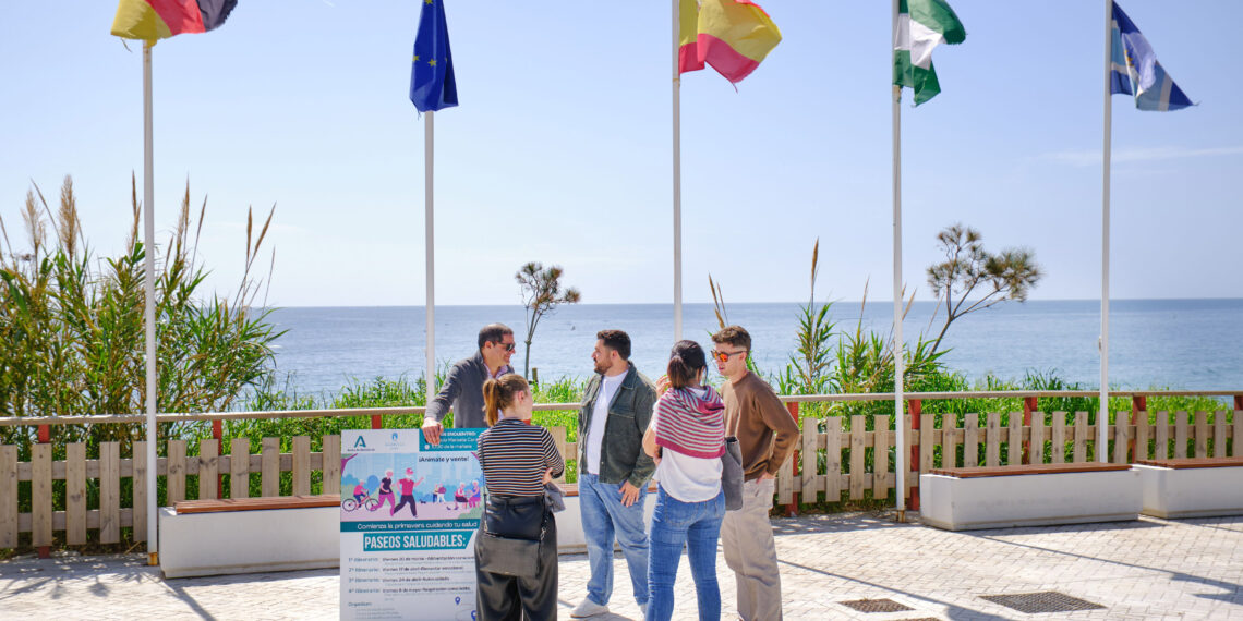Marbella y la Junta amplían la iniciativa de los ‘Paseos Saludables’ para seguir promoviendo el autocuidado entre la población
