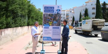 Comienzan las obras de reordenación del tráfico en la calle Edgar Neville de San Pedro Alcántara, que se convertirá en doble sentido