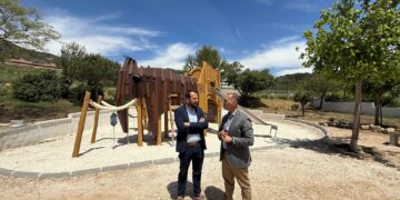 Benalmádena afronta la recta final de las obras del nuevo parque temático dedicado a los dinosaurios en Santángelo Norte