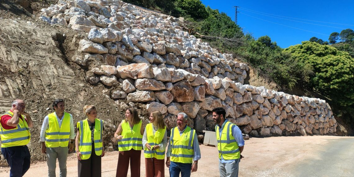 La Diputación incrementa hasta los 7,5 millones de euros la inversión para las obras de emergencia en 14 carreteras de la Serranía de Ronda