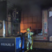 Desalojan a más de cien personas del Hotel Ibis del centro de Málaga por un incendio complicado para los bomberos