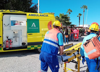 Un atropello en pleno casco antiguo de Frigiliana deja siete personas heridas