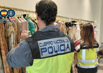 Intervenidas 319 falsificaciones de una marca de lujo extranjera en dos establecimientos de alto standing en Marbella