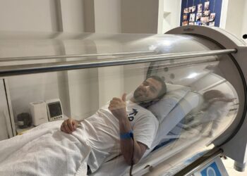 La Clínica Médica Hiperbárica de Estepona, una ayuda fundamental para el milagro del CD Estepona