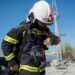 Una anciana de 87 años, evacuada al hospital por el incendio de una casa en Marbella