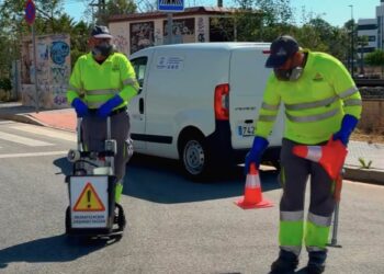 En marcha una campaña de desratización y desinsectación en el alcantarillado de Torremolinos durante la temporada estival