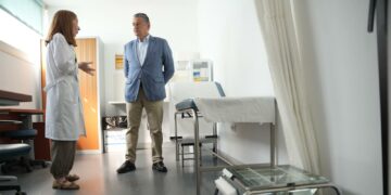 Sanidad prevé más de 7.200 contratos para cubrir vacaciones este verano en Málaga, un 24,5% más