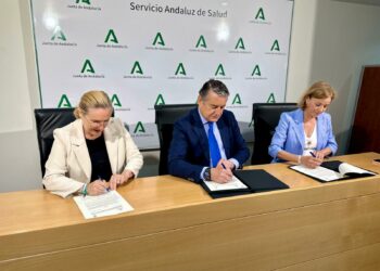 El Ayuntamiento de Fuengirola y la Junta de Andalucía formalizan el acuerdo para construir un Centro de Urgencias 24 Horas