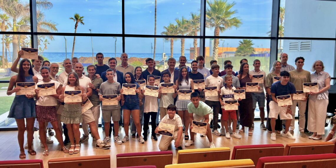 Entregados los V Premios al Mérito Deportivo a 42 deportistas locales con participación en competiciones oficiales