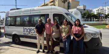 Presentada una nueva edición del  programa de baños asistidos para personas con movilidad reducida y discapacidad