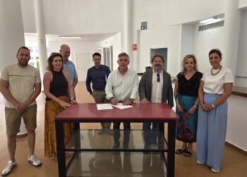 Manilva recepciona las obras de reforma de Bosquipark en Sabinillas tras una inversión de 120.000 euros