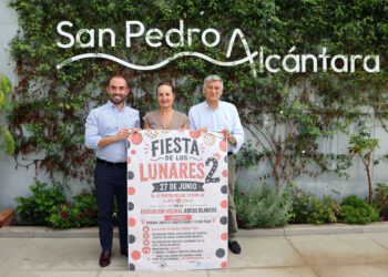 Marbella respalda la celebración de la II Fiesta de los Lunares de la asociación de vecinos Arcos Blancos