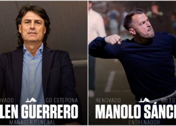 El CD Estepona renueva su ilusión: Julen Guerrero y Manolo Sánchez seguirán un año más