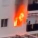 Incendio a primera hora en Nueva Andalucía: vivienda calcinada y dos personas atendidas