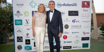 La alcaldesa de Marbella destaca la “gran labor” de la Fundación Cesare Scariolo durante la cena benéfica destinada a recaudar fondos para la creación de un área lúdica para jóvenes pacientes oncológicos