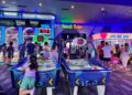 Miramar estrena una gran bolera Sould Park con arcade y ocio familiar en su terraza exterior