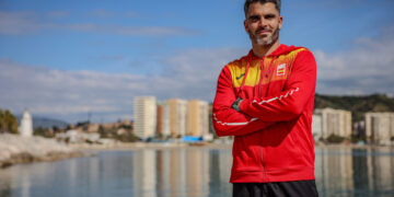 El remero malagueño Adrián Miramón prueba las aguas olímpicas de Los Ángeles 2028