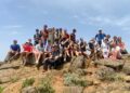 El ‘Programa de Senderismo Escolar 2025-26’ finaliza con una ruta guiada por la cara norte de Sierra Bermeja para alumnos de ESO y Bachillerato