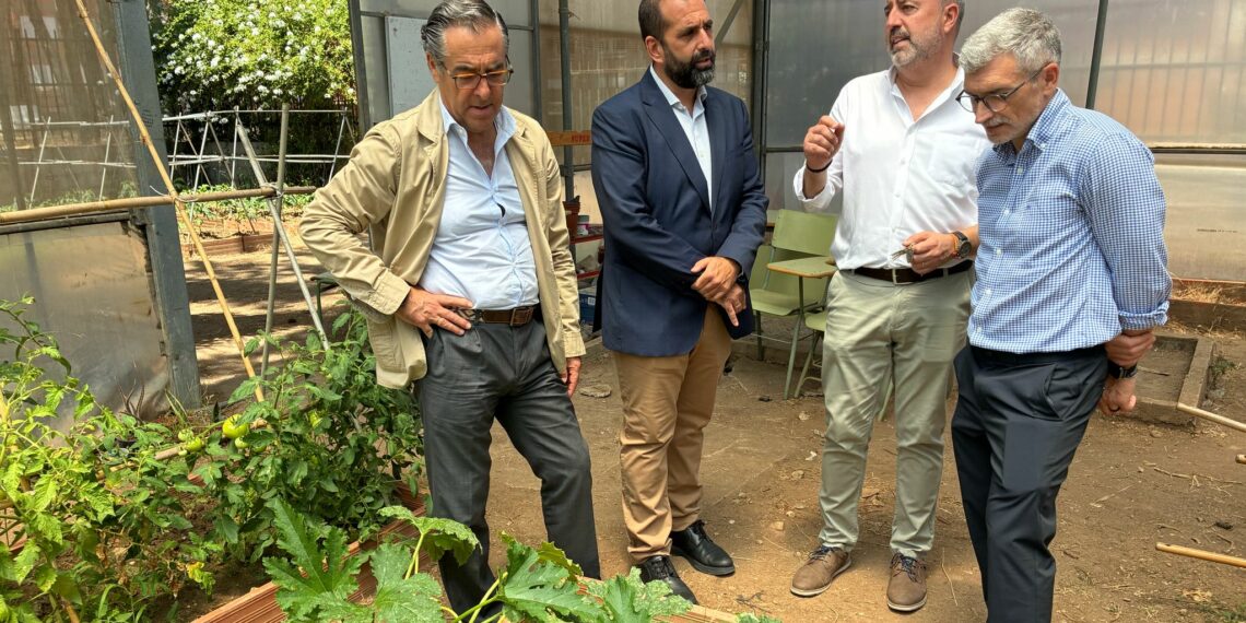 Educación invierte 300.000 euros para la mejora del IES Los Manantiales de Torremolinos