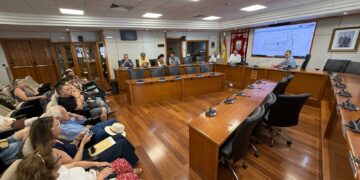 Ayuntamiento y vecinos consensúan el inicio de las obras del parking La Cazalla y la plaza del Alguacil para la semana del 22 de junio