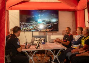 Benalmádena refuerza la coordinación de sus servicios de emergencia con un ejercicio práctico de rescate en el teleférico