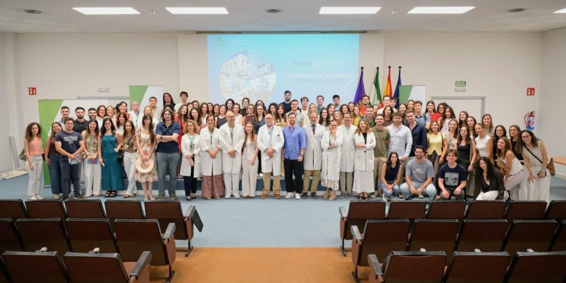 Un total de 80 profesionales inician su etapa formativa como especialistas en el Hospital Clínico de Málaga