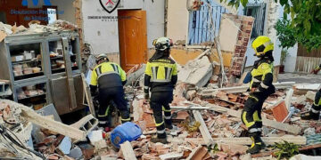 Una bombona explota en un restaurante de Sayalonga y causa ocho heridos