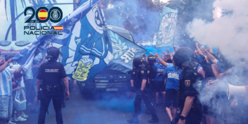 La Policía Nacional despliega cerca de un centenar de agentes en un dispositivo especial con ocasión del partido del Málaga