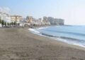 Fallece un bañista de 65 años en una playa de Vélez-Málaga
