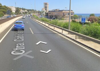 Una mujer pierde la vida tras ser atropellada por un camión en la A-7 a la altura de Mijas