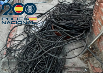 Detenidos cuatro hombres por más de una treintena de robos de cableado de cobre en Málaga