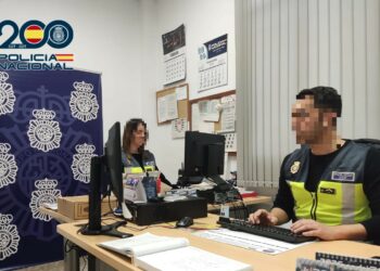 Resueltas seis estafas a personas mayores en cajeros automáticos de Málaga