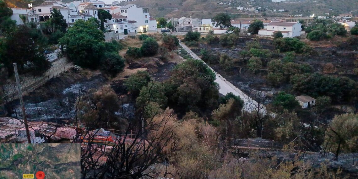 Los desalojados por el incendio de Árchez ya pueden regresar a casa