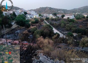 Los desalojados por el incendio de Árchez ya pueden regresar a casa
