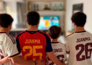 La felicitación de Juanma Moreno a España tras hacerse campeones: «¡Qué ejemplo y orgullo!»