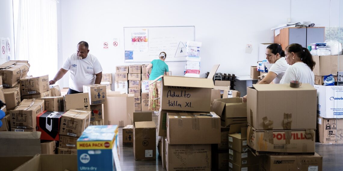 La ciudad de Málaga recoge más de cuatro toneladas de material sanitario para los damnificados por los terremotos en Venezuela
