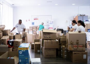 La ciudad de Málaga recoge más de cuatro toneladas de material sanitario para los damnificados por los terremotos en Venezuela