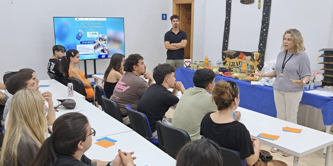 16 jóvenes malagueños participarán en el programa Alma impulsado por la Junta de Andalucía y DYAR con prácticas en Europa